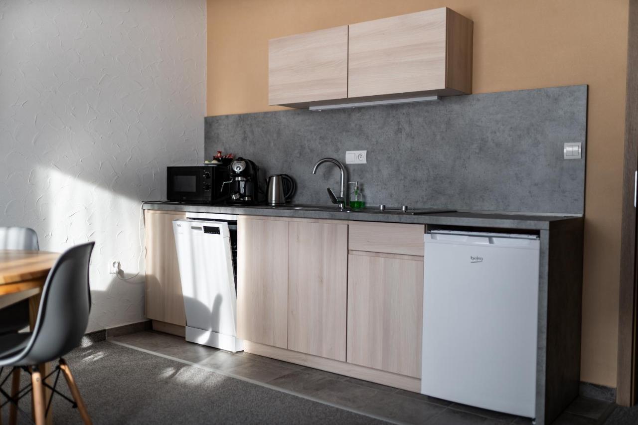 Apartmany Janka + Camp Bešeňová Buitenkant foto