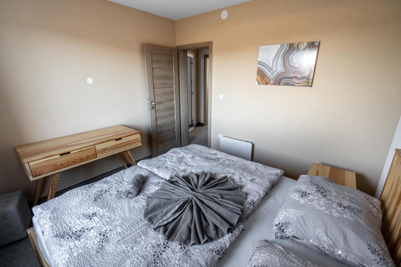 Apartmany Janka + Camp Bešeňová Buitenkant foto