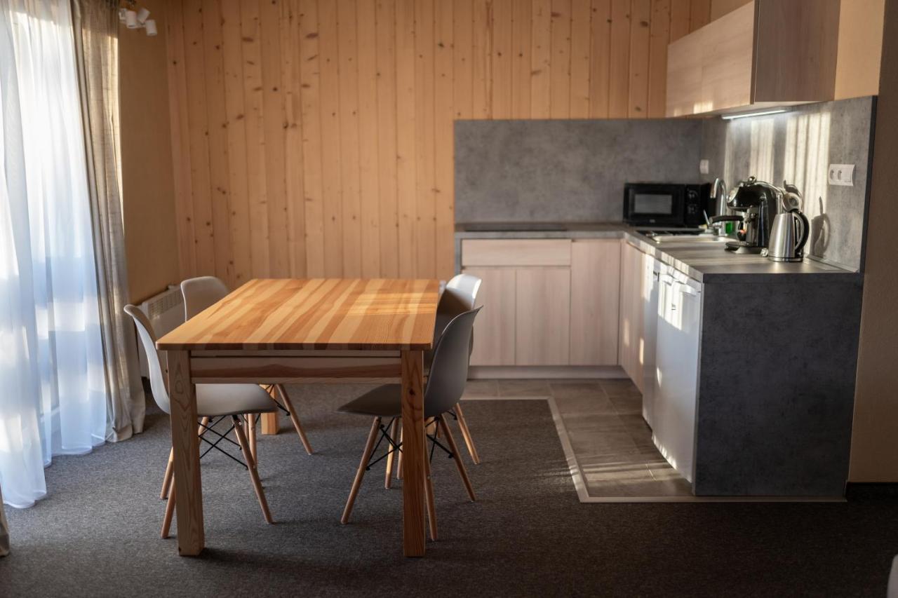 Apartmany Janka + Camp Bešeňová Buitenkant foto