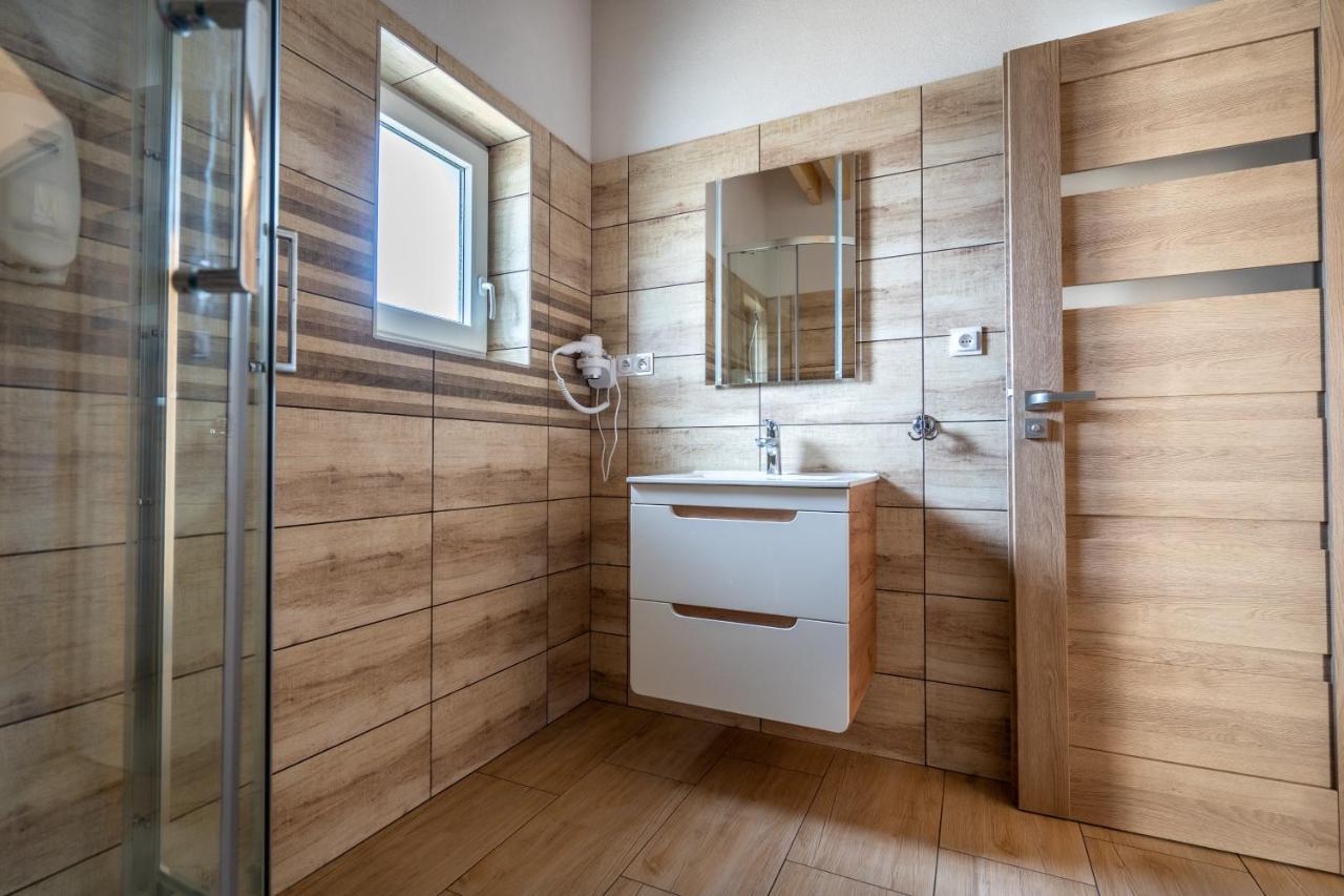 Apartmany Janka + Camp Bešeňová Buitenkant foto