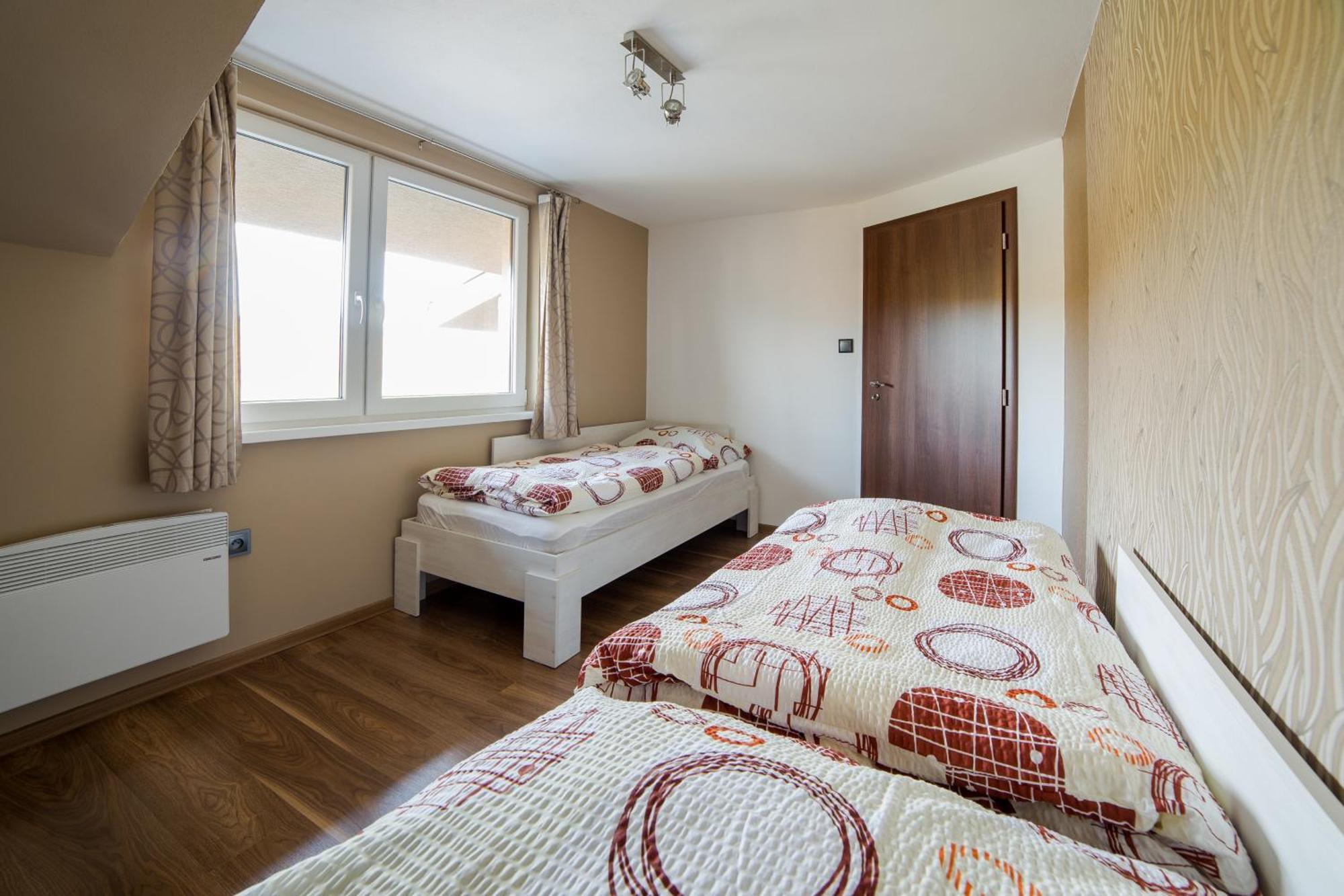 Apartmany Janka + Camp Bešeňová Buitenkant foto